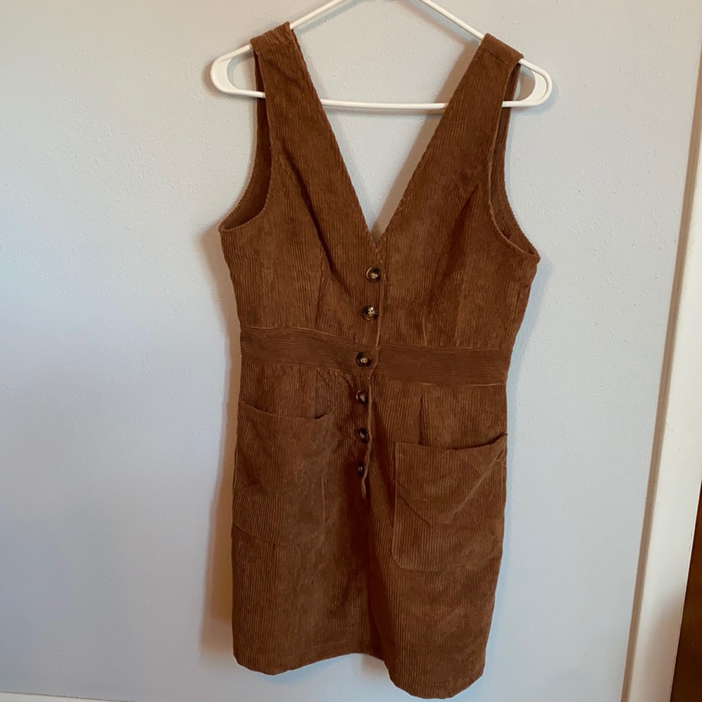 Never worn Corduroy brown dress SIZE MEDIUM BUT RUNS A LITTLE SMALL